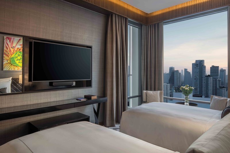 Rattanakosin Suite Twin Bedroom