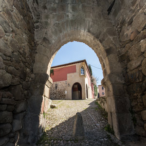 Arco Exterior