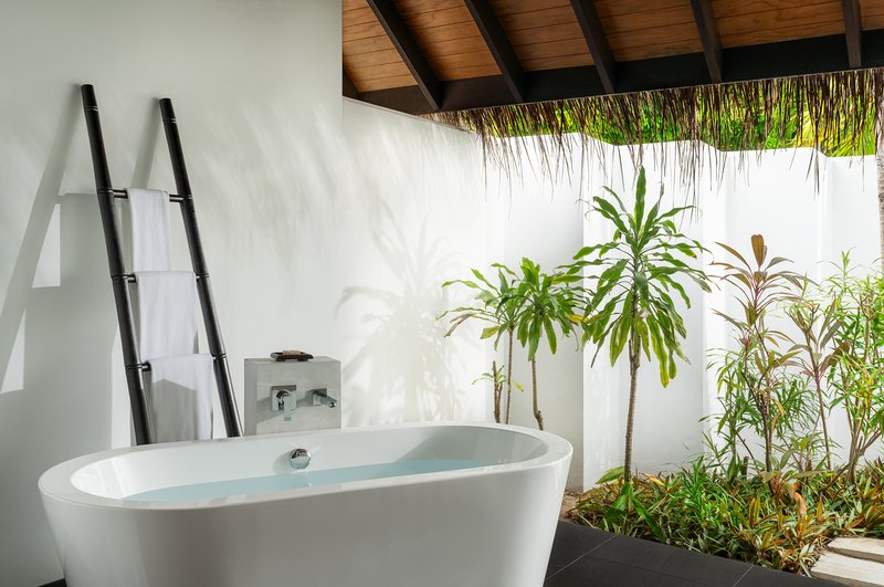 Beach Villa with Pool - Bathroom