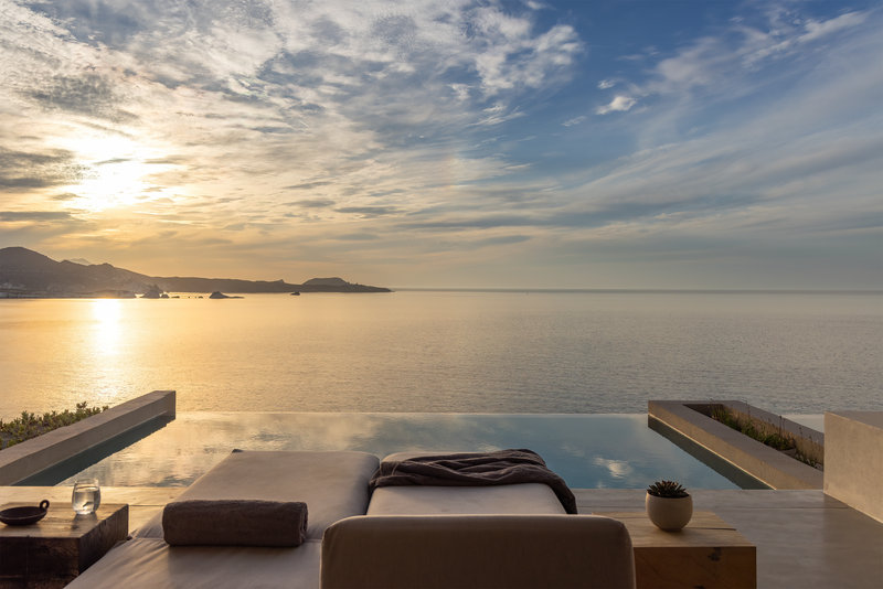 Domes White Coast Milos - Suite with Private Pool