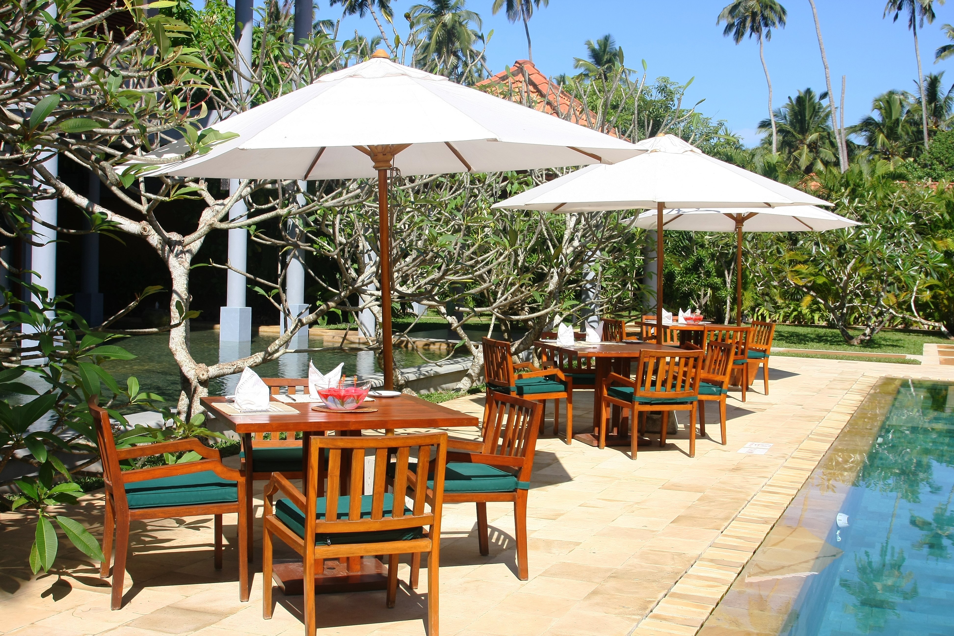 Pool Side Dining
