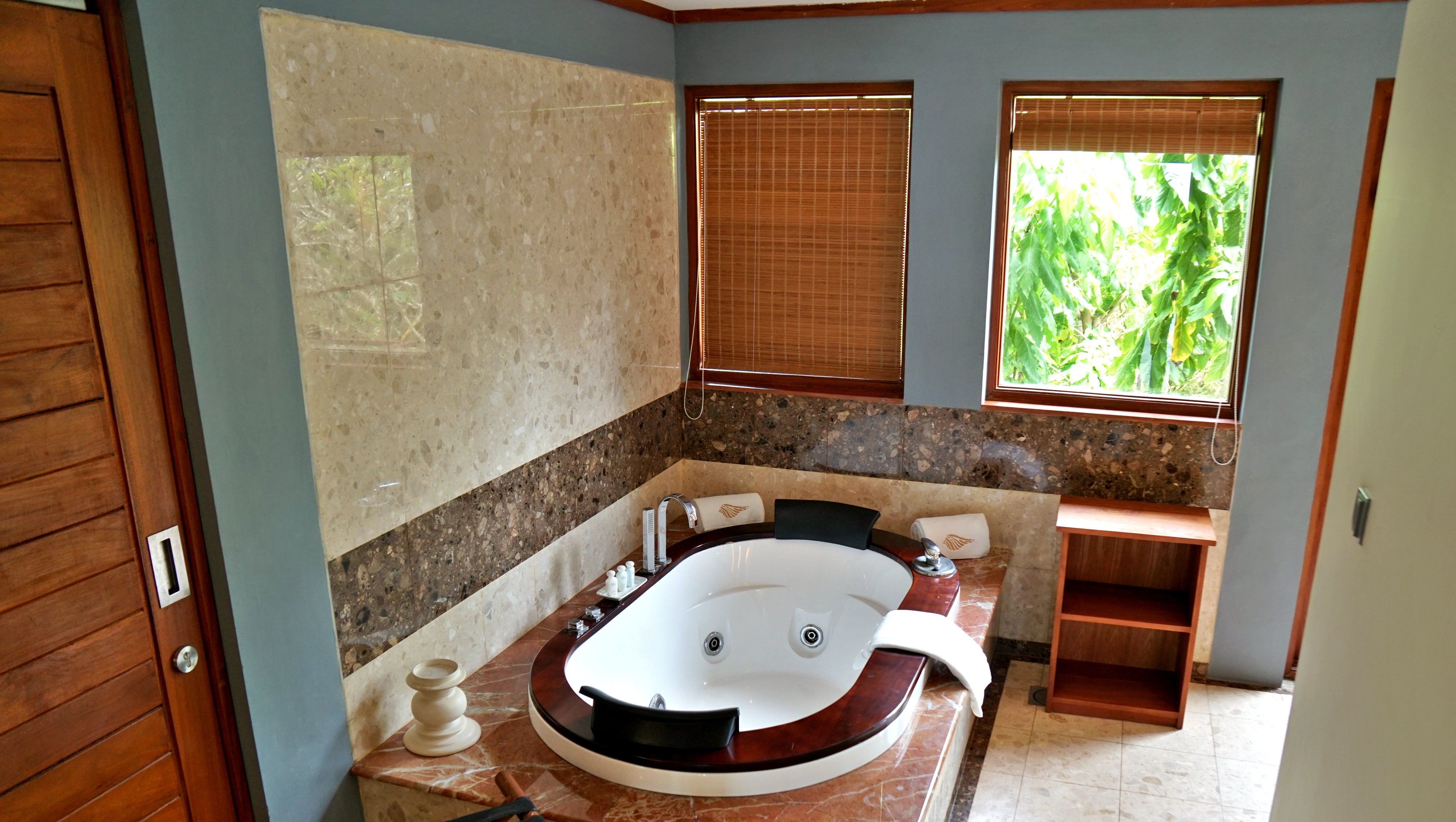 Ocean Pavilion Jacuzzi