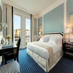 Deluxe Arno View Room