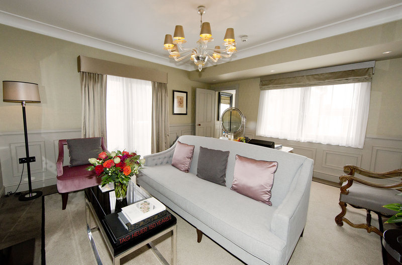 Living Room - Terrace Suite