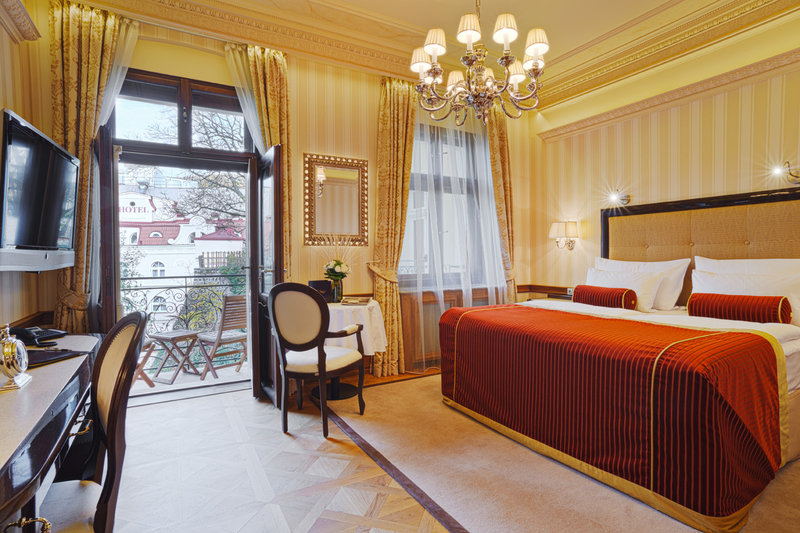 Grand Deluxe Room