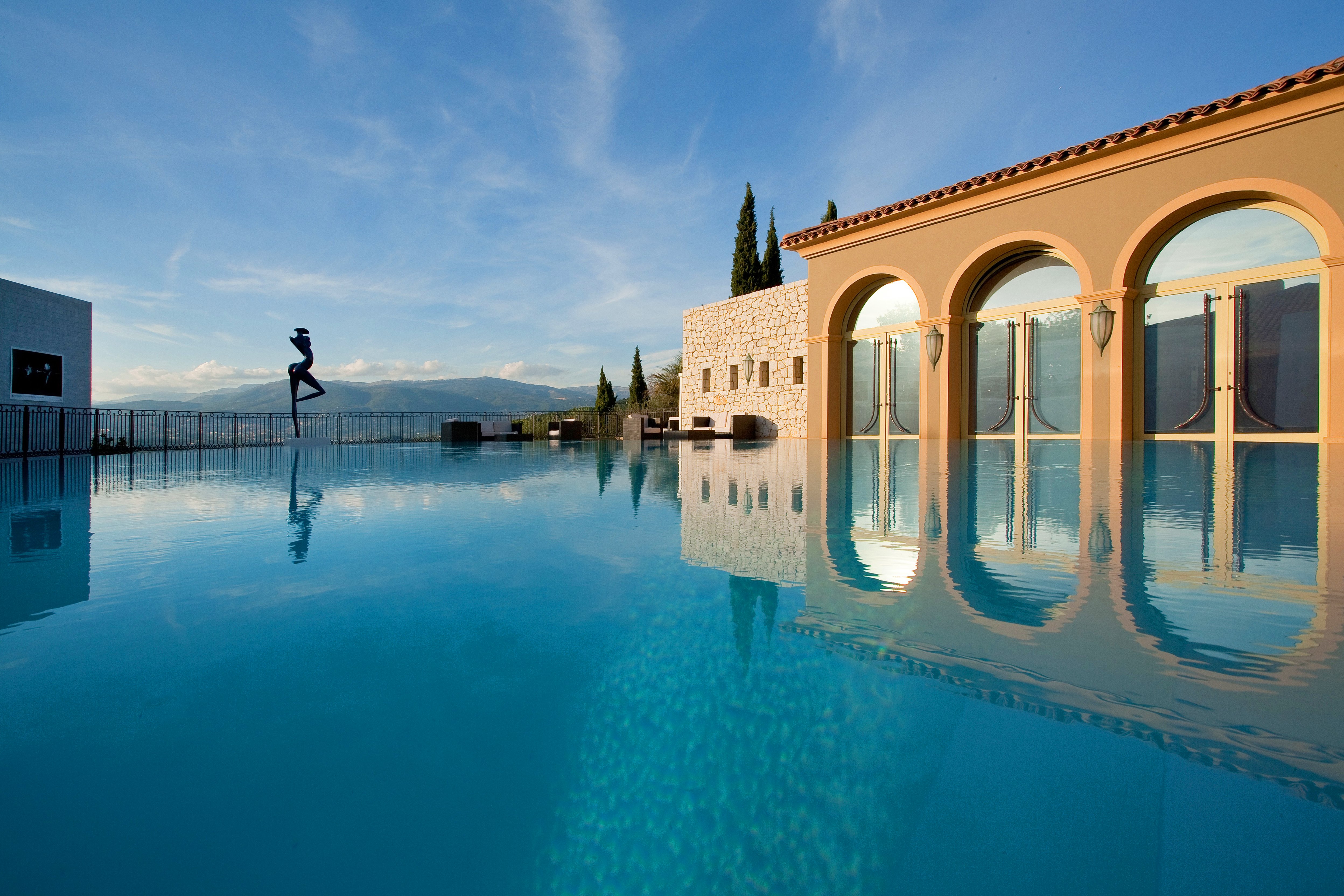 La Pergola Pool