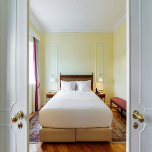 Premium Suite