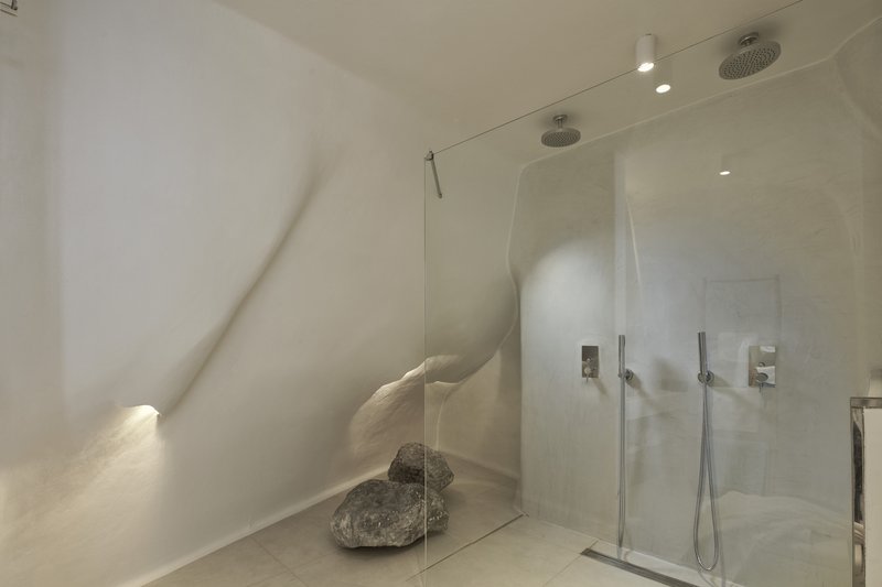 Double Room Shower