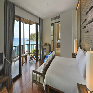 Bayfront Deluxe Room