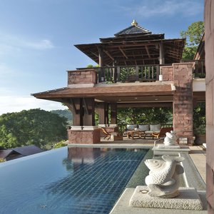 Three Bedroom Hillside Ocean View Villa with Private Pool