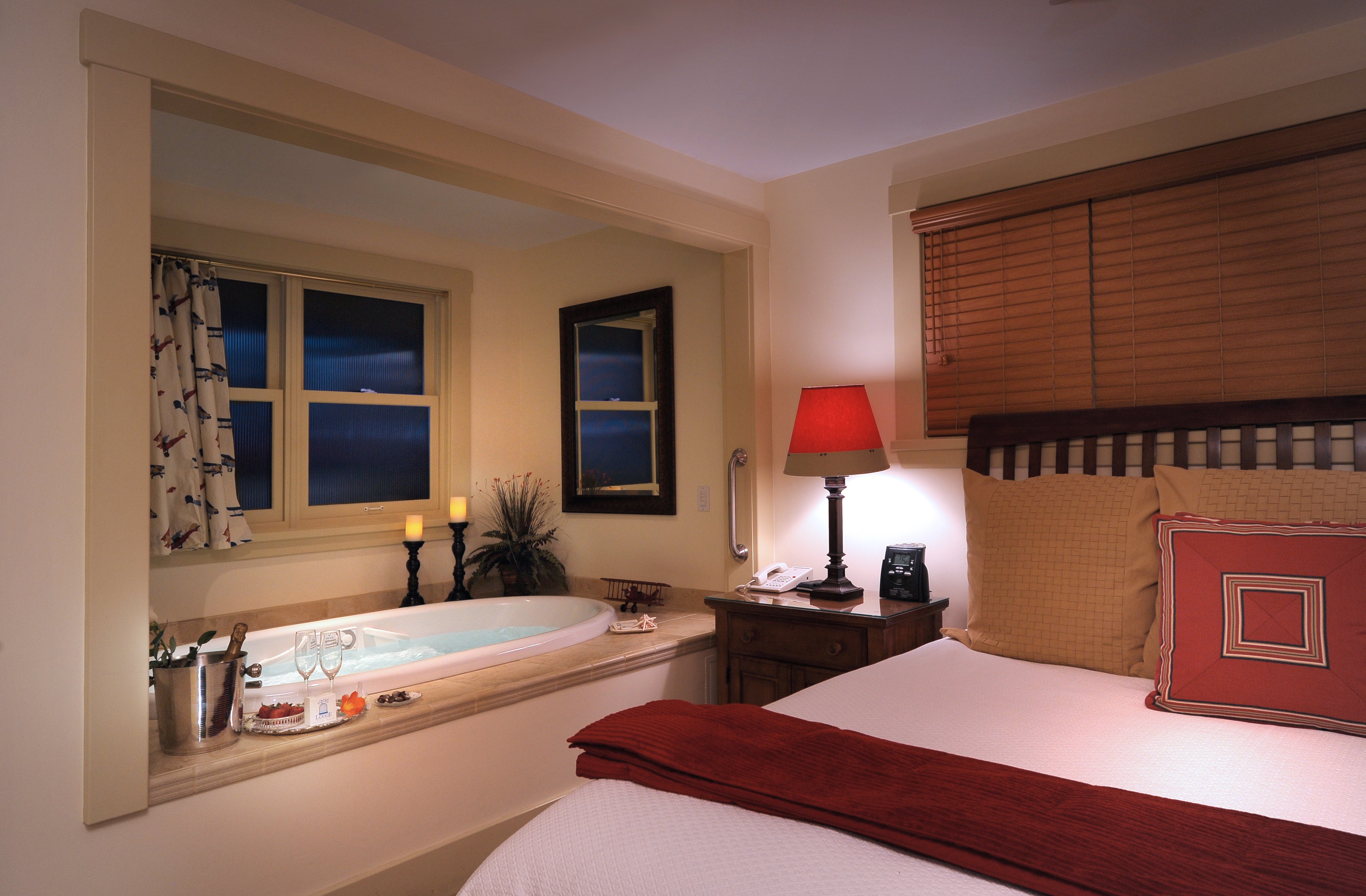 Grand King Spa Guest Room