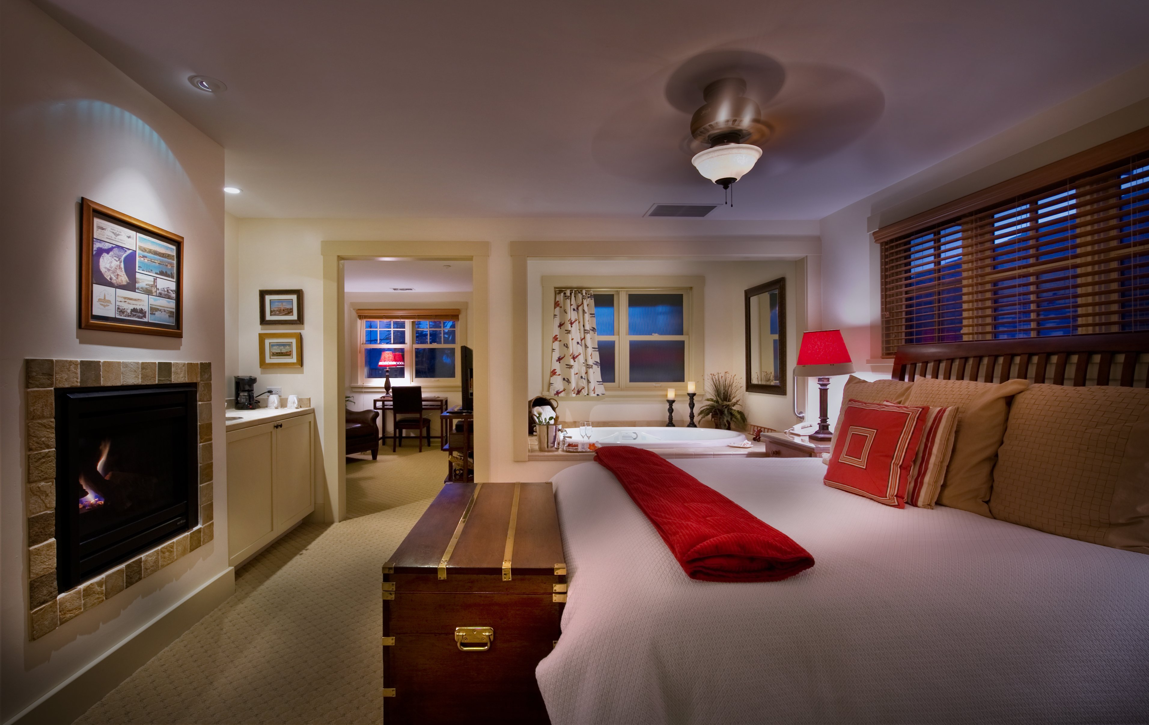 Grand King Spa Guest Room