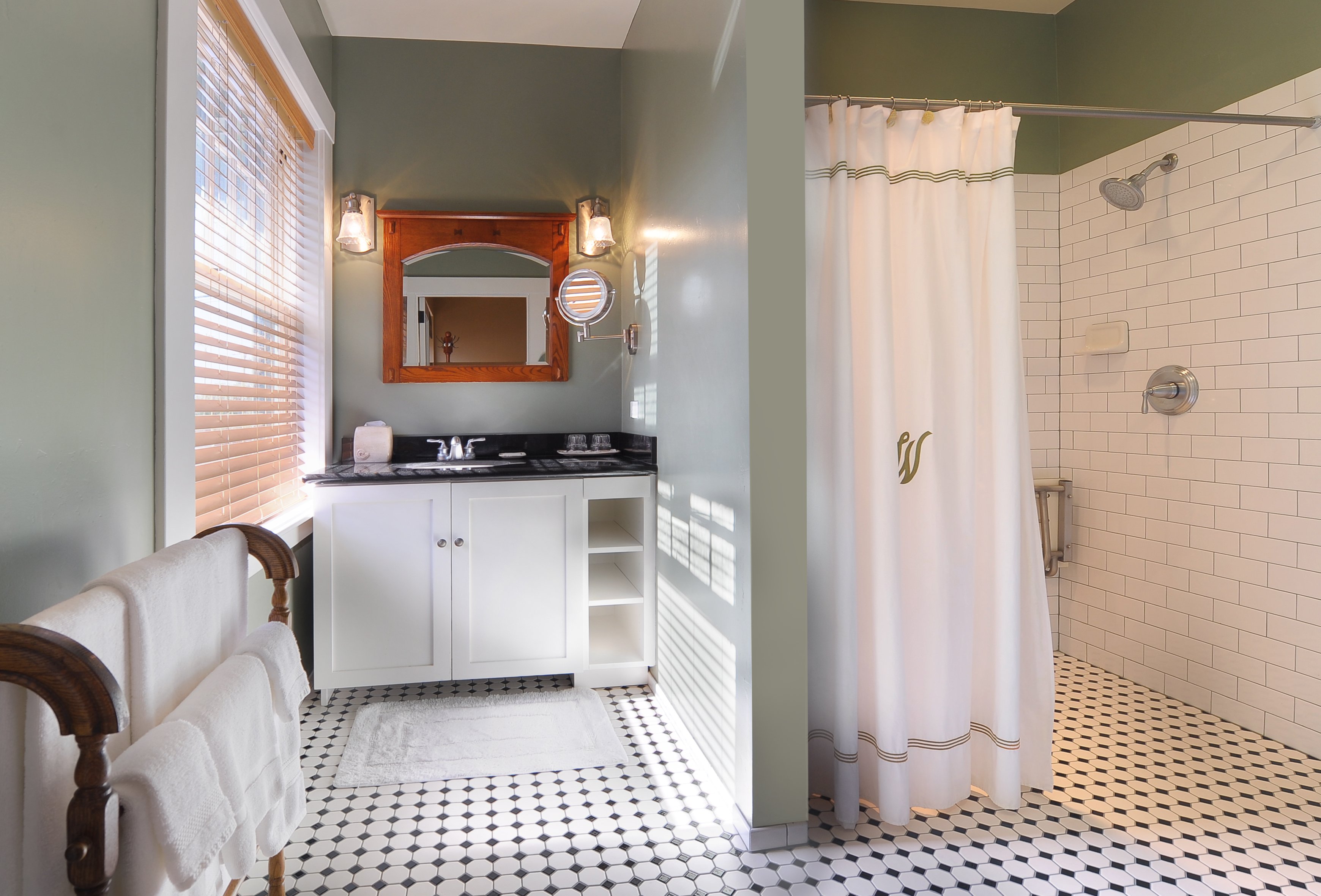 Historic Lodge Bathroom