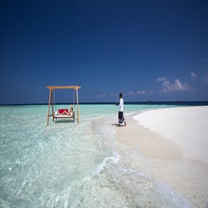 Baros Maldives Sandbank Swing Experience