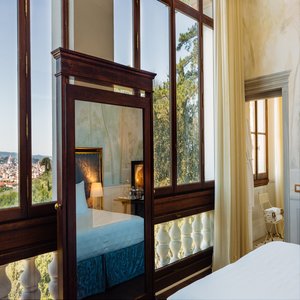 Deluxe Room Dome View