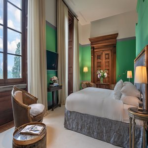Unique Suite