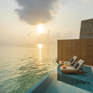 Ocean Retreat with Pool- Sunset View
