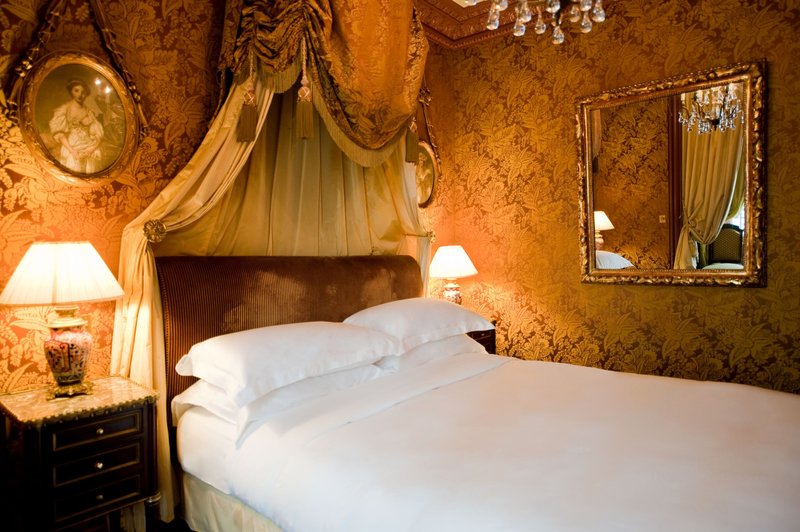 Mignon Bedroom