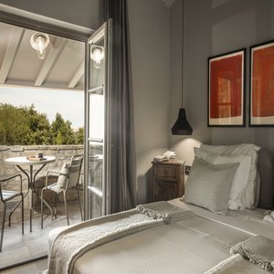 Romantic Suite Bedroom