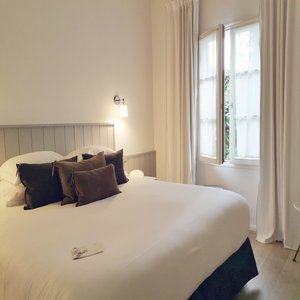 Venelle Room
