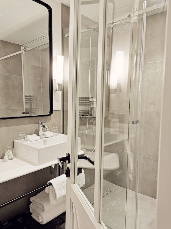 Rivage Bathroom