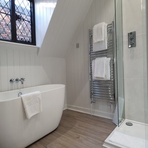 Waterloo Suite - Bathroom