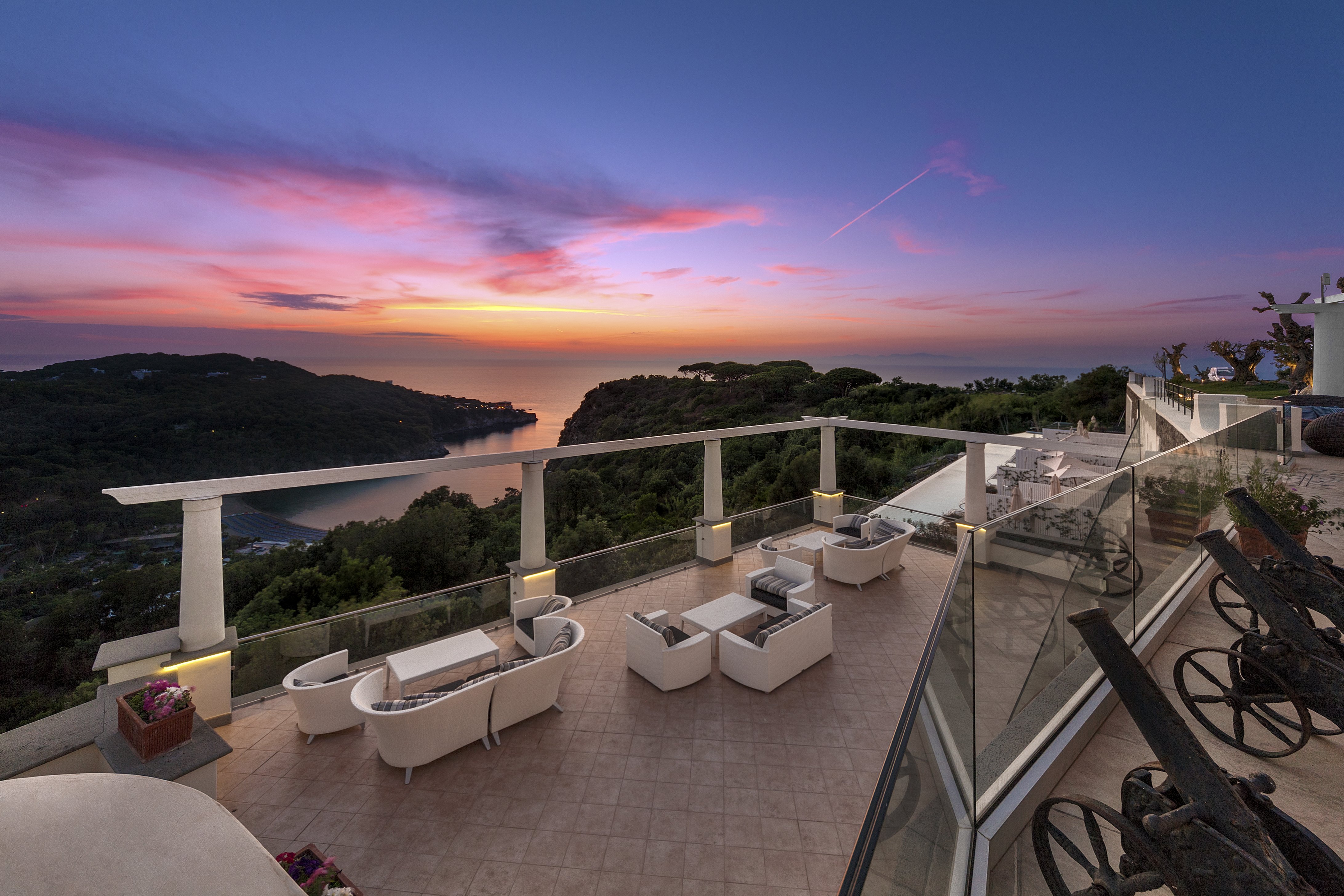 Pomodorino Terrace Blue Sunset