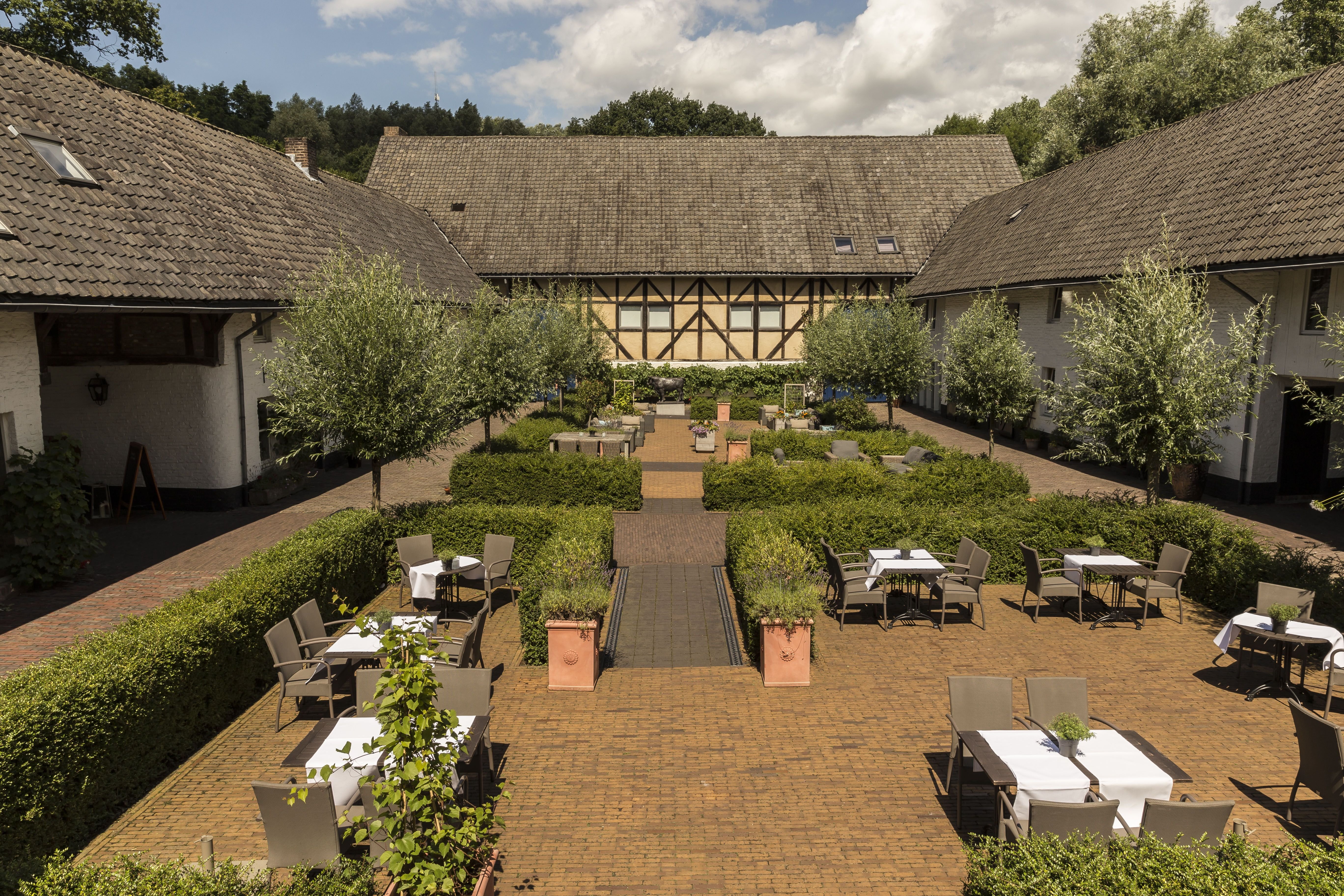 Inner courtyard with terrace