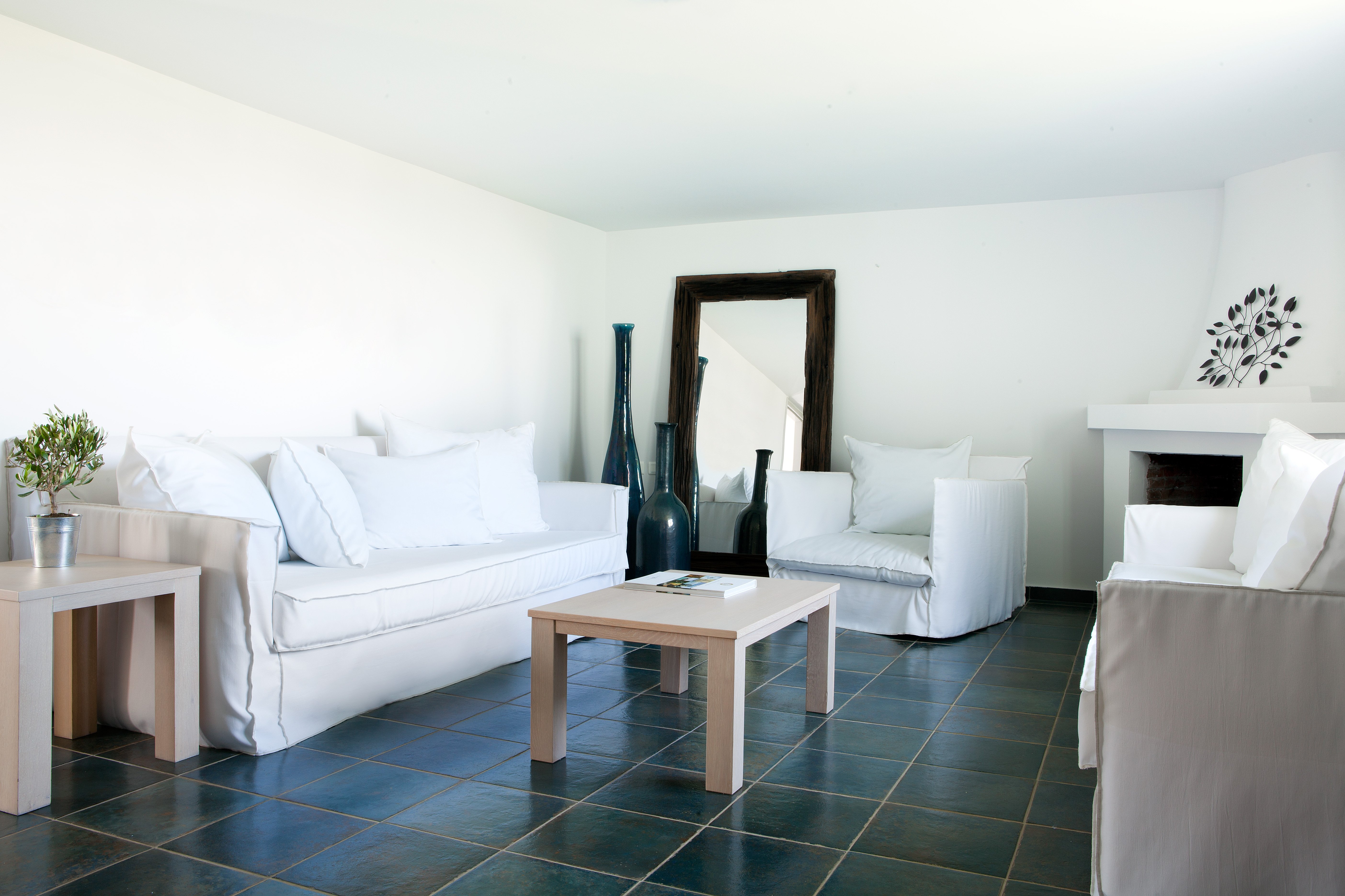 One Bedroom Suite Sea View