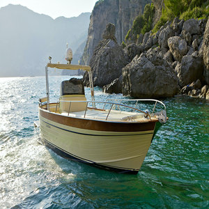 Casa Angelina Boat