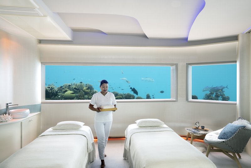 Spa Iconic Underwater Treatment Room