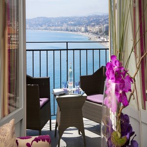 Suite Baie des Anges (Hotel is under renovation, new images coming soon)