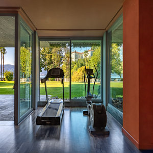 Fitness Room - Lake View
