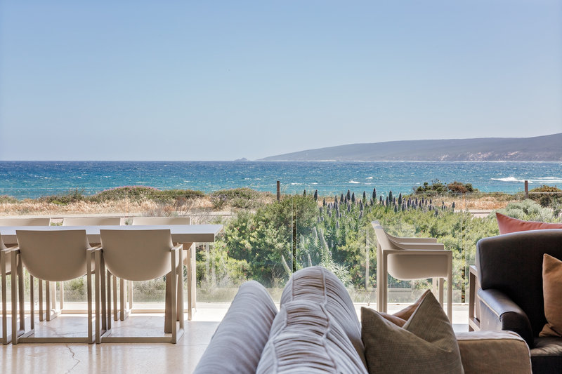 4 Bedroom Luxury Beach House
