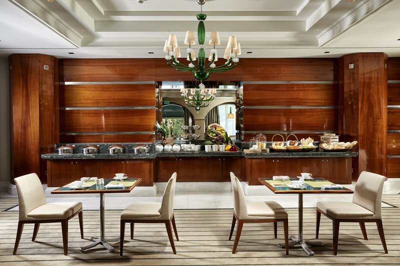 Le Brasserie Restaurant