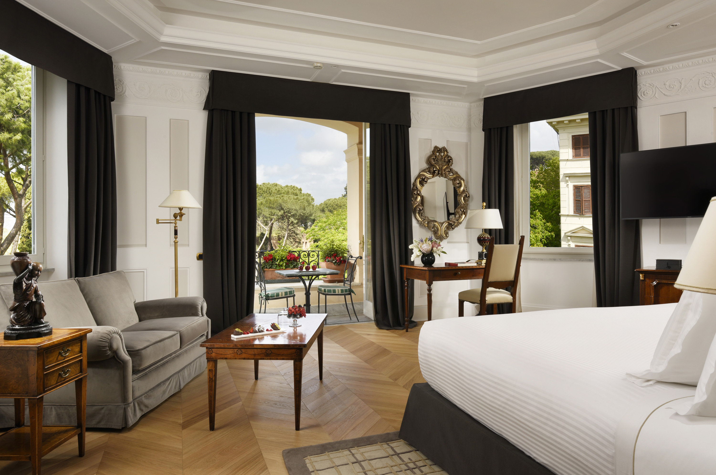 Junior Suite Terrace Bedroom