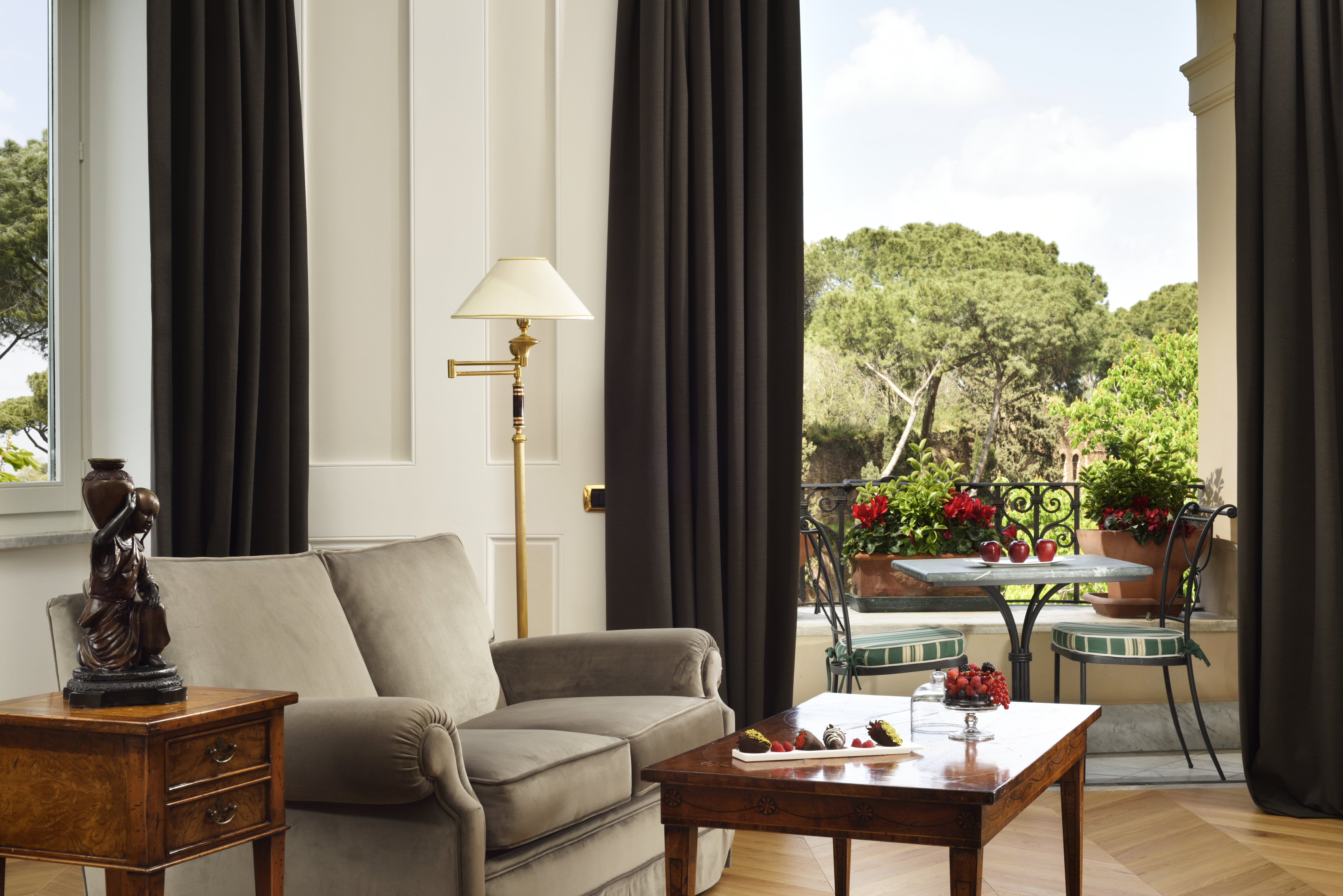 Junior Suite Terrace Living