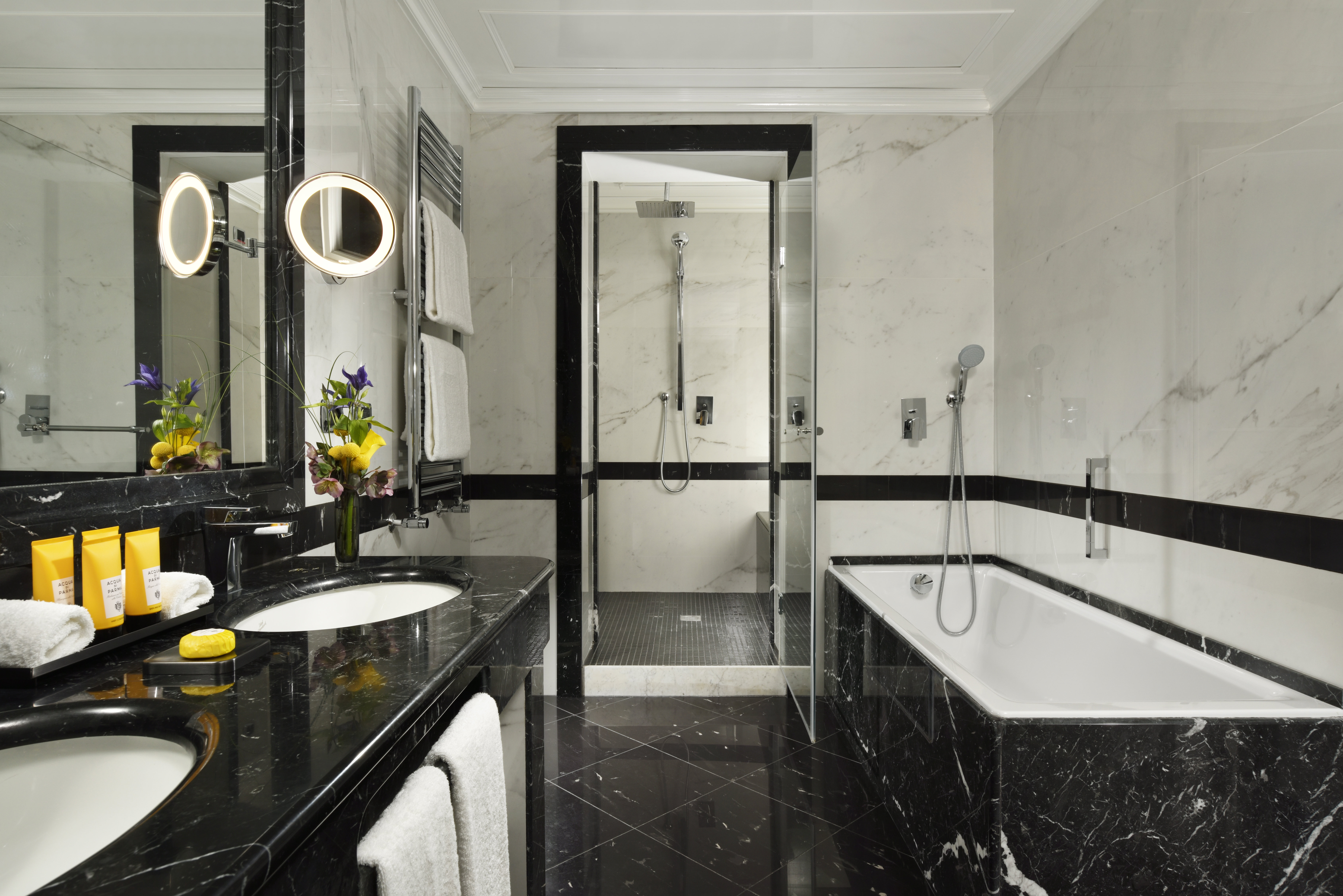 Prestige Room bathoom 2