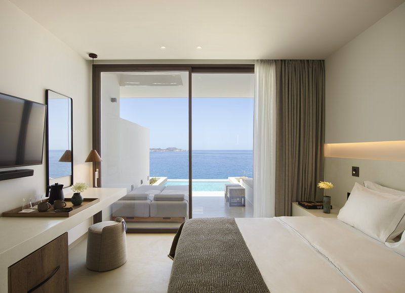 Premium Deluxe Suite Private Pool & Panoramic Sea View