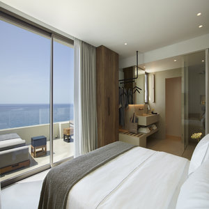 Superior Suite Private Chill Out Pool & Panoramic Sea View