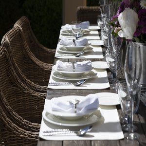 Villa Beau Rivage Table Set