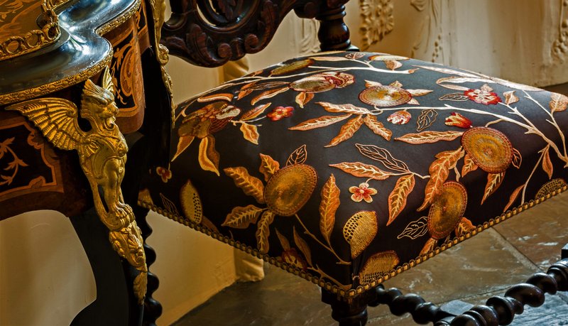 Exquisite Antique Design and Detail