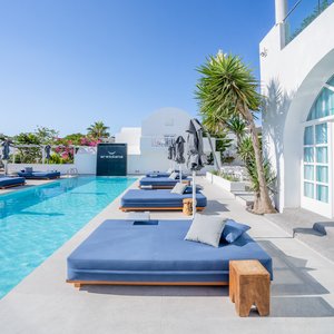 Pool Sunbeds