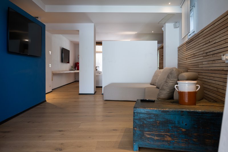 Master Suite with private pool