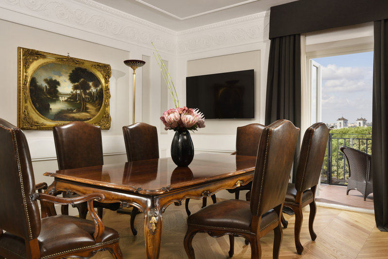 Villa Medici Living Table