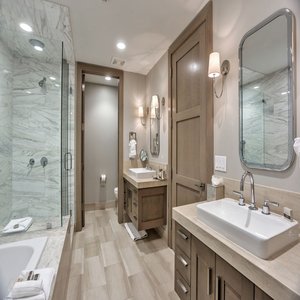Premium Jr 3 Bedroom Bathroom
