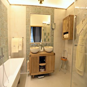 Bathroom Nectar Suite Vintage