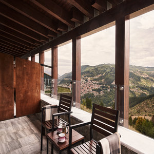 Panorama Suite with Mountain View