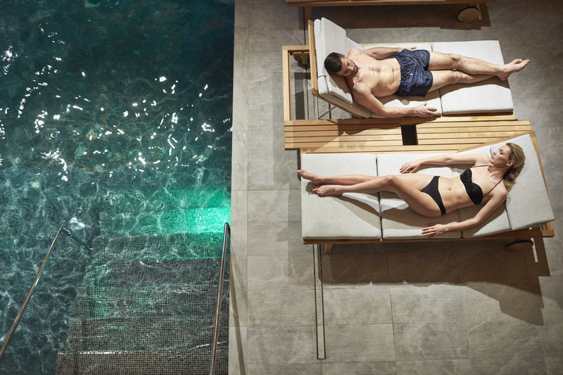 Spa Esperanza Swimming Pool