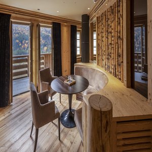 Signature Dolomites Suite